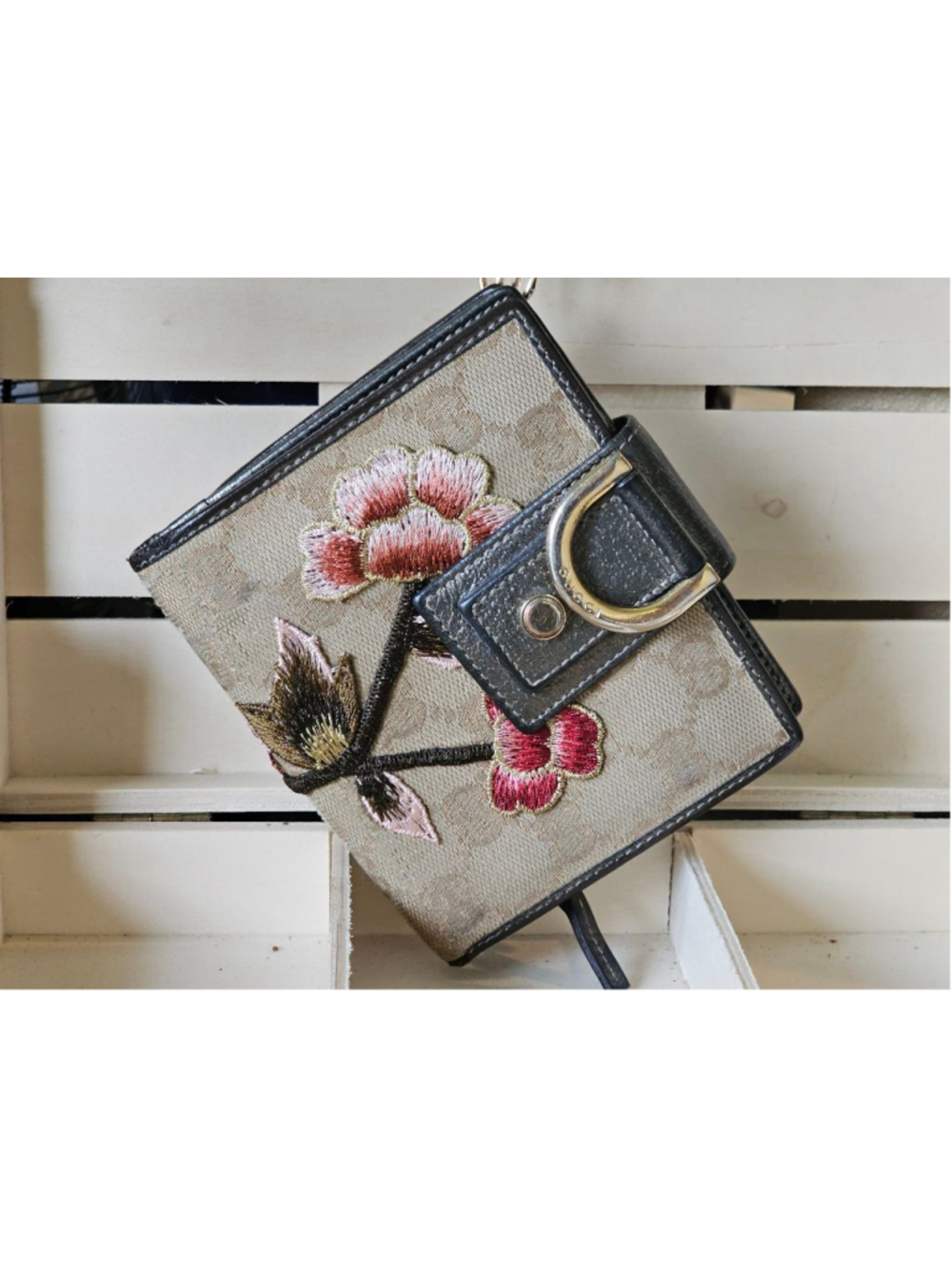 Gucci GG Monogram D-Ring Wallet w/Wristlet Strap & Patches Added - Picture 3 of 9